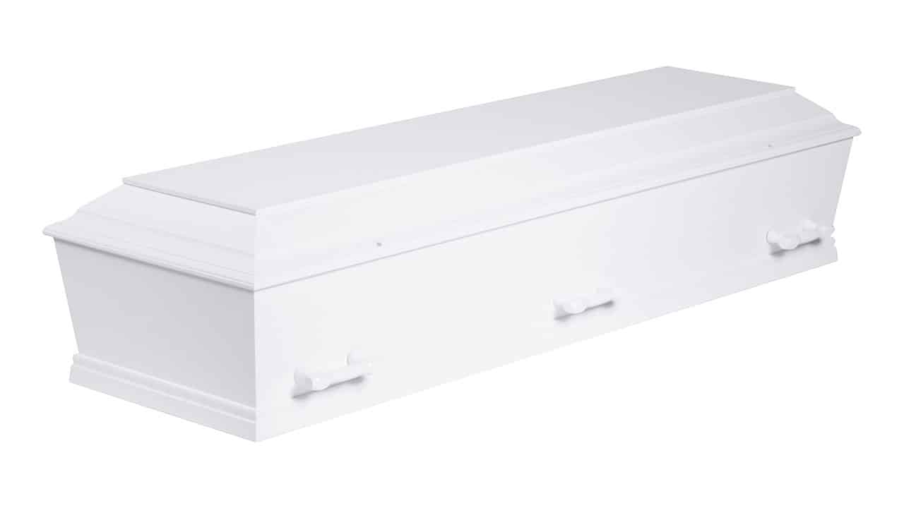 Enkel hvid kiste fra Fuglebjerg Kistefabrik med seks bæregreb. | Kongevejens Bedemandsforretning Hvid klassisk kiste med seks greb